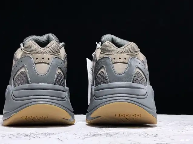 v2 Boost EG6860 Adidas 700 Yeezy Geode 0606